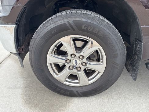 Used 2019 Ford F150 XLT w/ Equipment Group 302A Luxury image 11