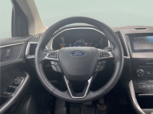 Used 2018 Ford Edge SEL w/ Equipment Group 201A AWD/4WD image 26