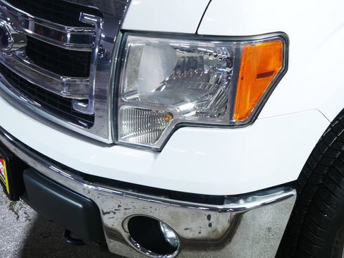 Used 2014 Ford F150 XLT image 16