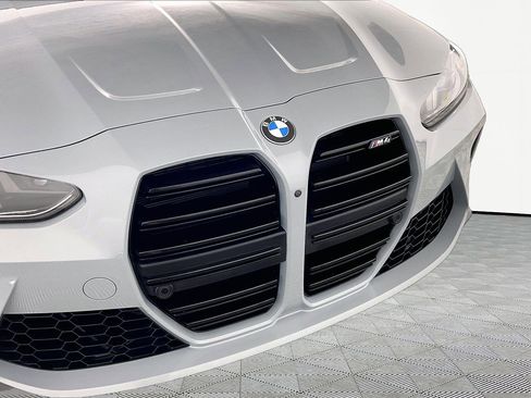 Used 2025 BMW M4 Coupe w/ Executive Package RWD image 29