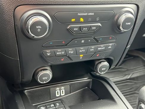 Used 2019 Ford Ranger XLT w/ Equipment Group 302A Luxury image 29