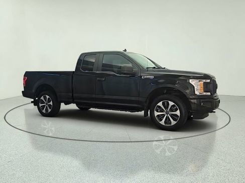Used 2020 Ford F150 XL w/ Equipment Group 101A Mid AWD/4WD image 2