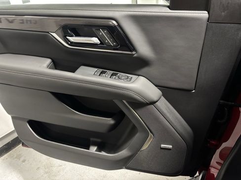 New 2026 GMC Yukon Elevation image 10