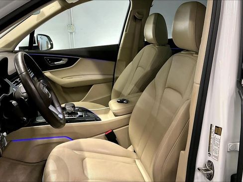 Used 2019 Audi Q7 3.0T Prestige image 28