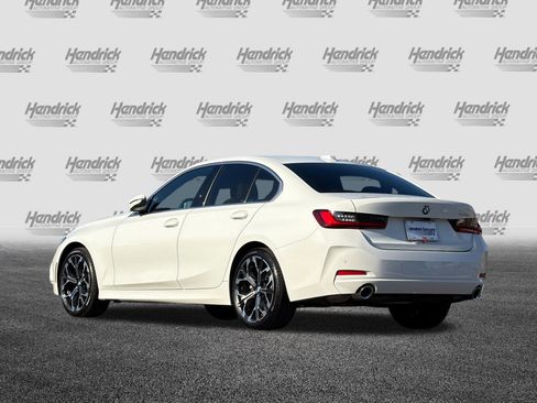 Used 2025 BMW 330i 330i w/ Premium Package image 7