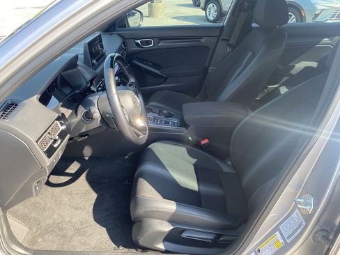 Used 2023 Honda Civic Sport image 10