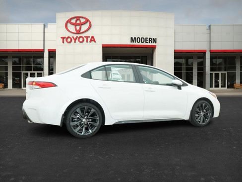 New 2026 Toyota Corolla SE image 27