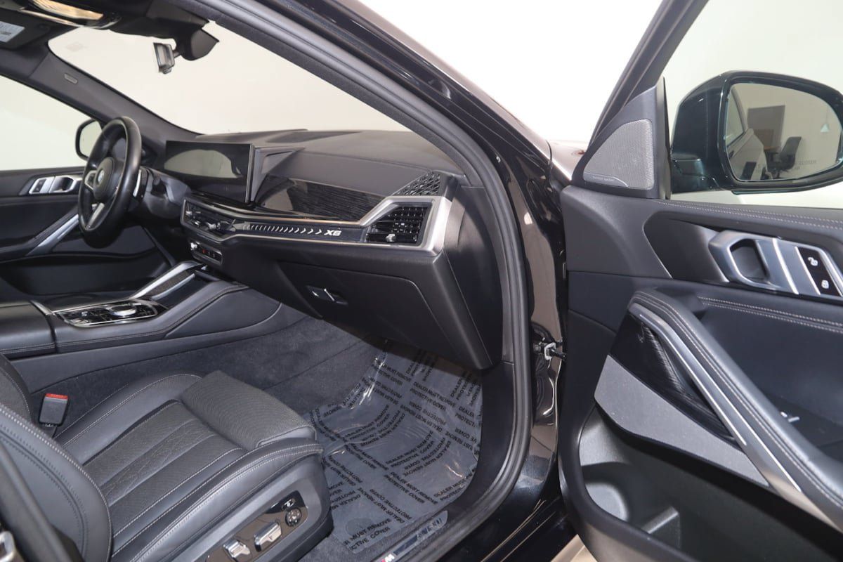 Used 2024 BMW X6 xDrive40i w/ Premium Package AWD/4WD image 39