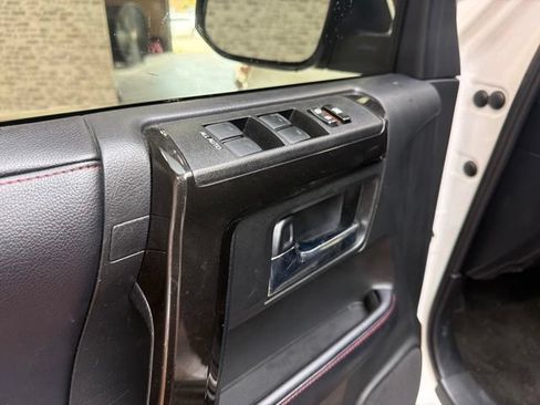 Used 2019 Toyota 4Runner TRD Off-Road Premium AWD/4WD image 22