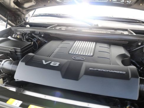 Used 2012 Land Rover Range Rover Supercharged AWD/4WD image 17