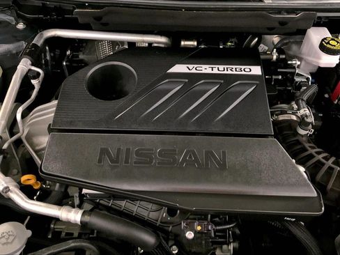 Used 2025 Nissan Rogue SV AWD/4WD image 30