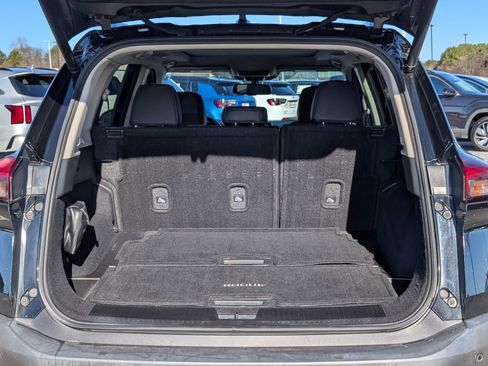 Used 2023 Nissan Rogue SL AWD/4WD image 26