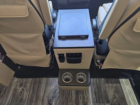 Used 2019 Mercedes-Benz Sprinter 3500 image 70