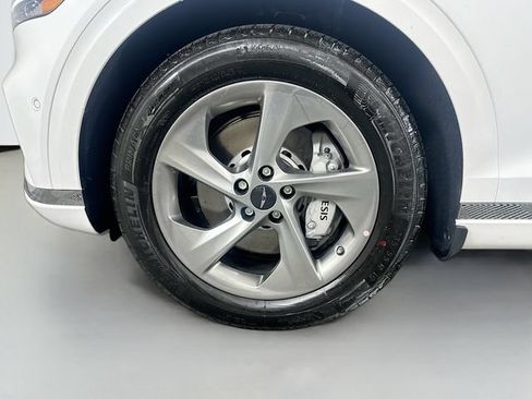 New 2026 Genesis GV70 2.5T Advanced AWD/4WD image 23