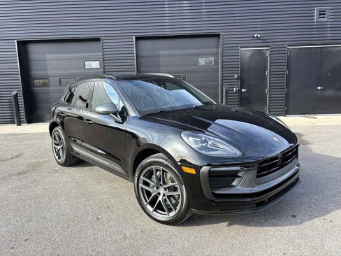 Used 2025 Porsche Macan Turbo image 12