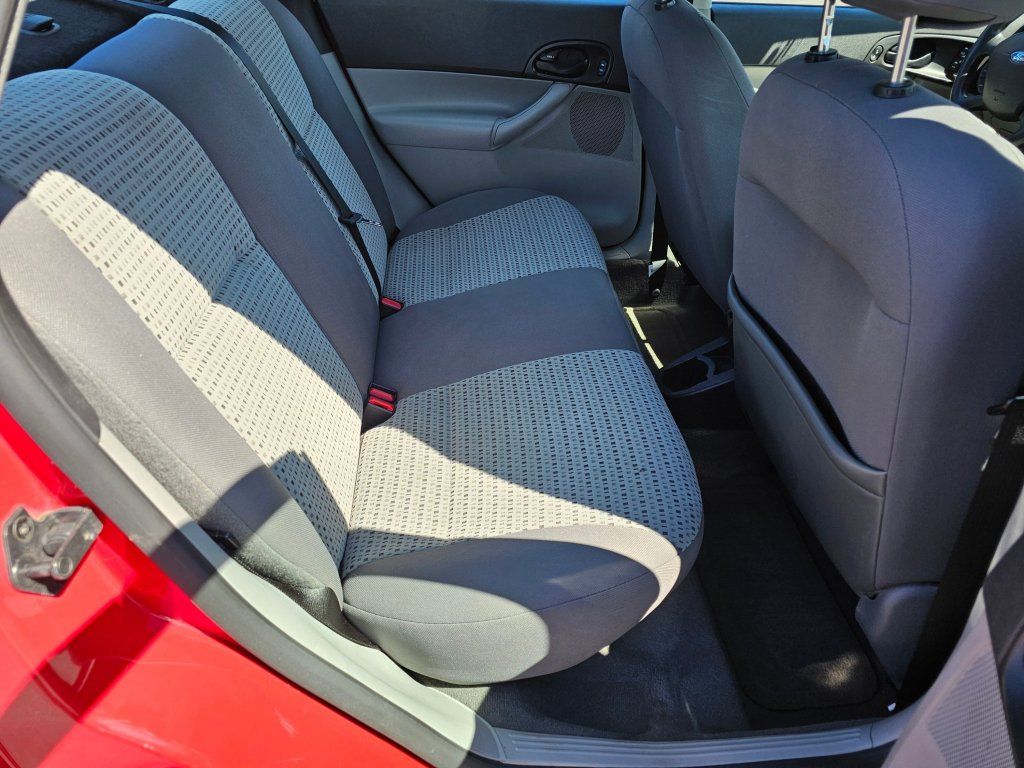 Used 2007 Ford Focus SE FWD image 21