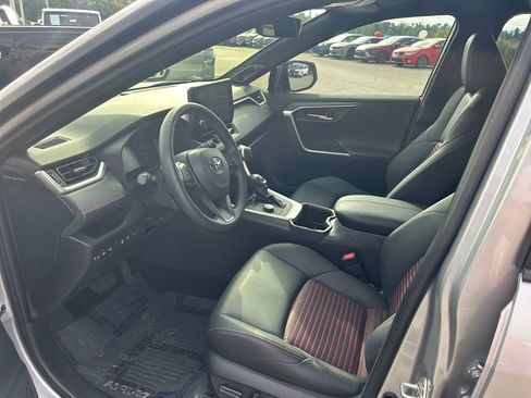 Used 2024 Toyota RAV4 XSE image 9