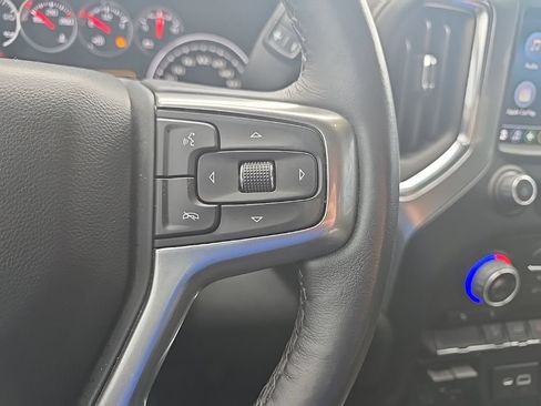 Used 2022 Chevrolet Silverado 1500 LT Trail Boss w/ Bed Protection Package AWD/4WD image 17