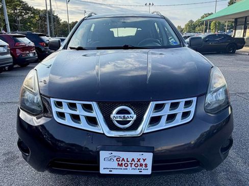 Used 2015 Nissan Rogue S w/ Convenience Package AWD/4WD image 2