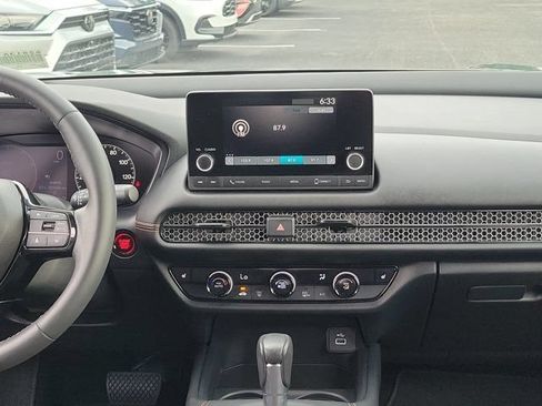 Certified 2024 Honda HR-V Sport image 5