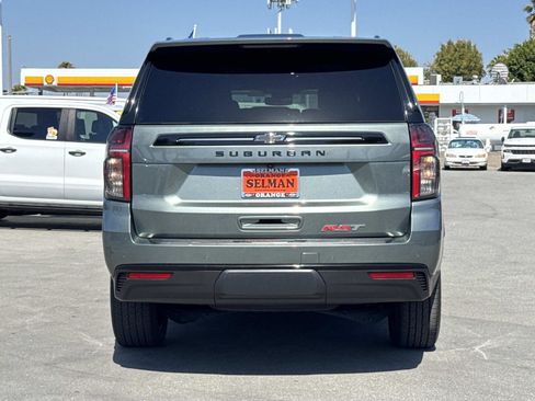 Used 2024 Chevrolet Suburban RST RWD image 6