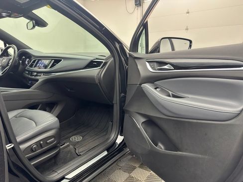 Used 2023 Buick Enclave Essence w/ Experience Buick Package FWD image 36