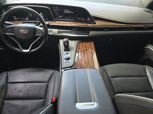 Used 2021 Cadillac Escalade Premium Luxury w/ Driver Assist Tech Package AWD/4WD image 10