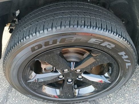 Used 2023 Jeep Grand Cherokee Altitude AWD/4WD image 22