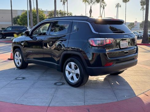 Used 2019 Jeep Compass Latitude w/ Popular Equipment Group image 6