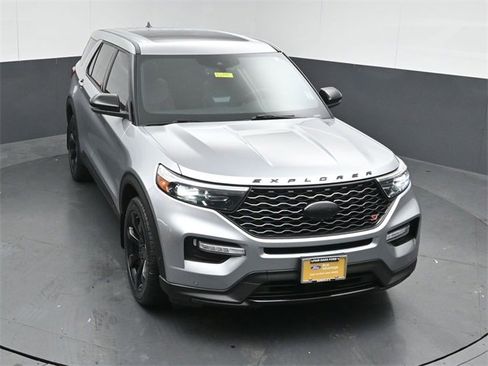 Certified 2021 Ford Explorer ST w/ ST Street Pack image 44