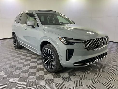 New 2026 Volvo XC90 B6 Plus w/ Protection Package Premier image 3