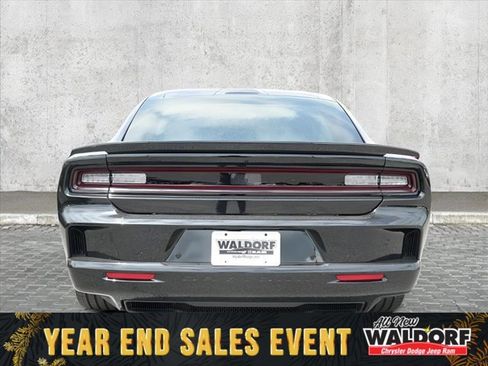 New 2024 Dodge Charger Scat Pack w/ Plus Group image 6