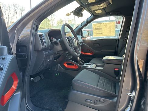 New 2026 Nissan Frontier PRO-4X w/ Tow Package AWD/4WD image 14