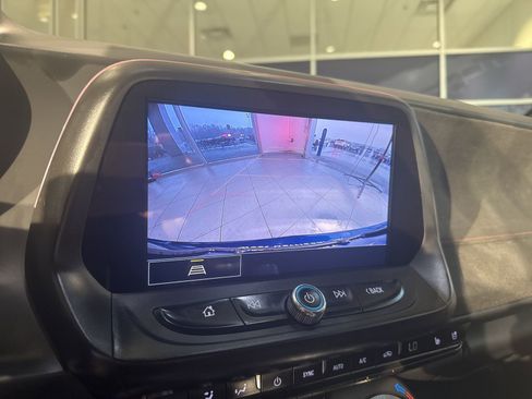 Used 2022 Chevrolet Camaro ZL1 image 32