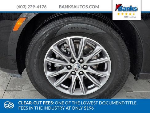 Certified 2023 Buick Enclave Essence AWD/4WD image 4