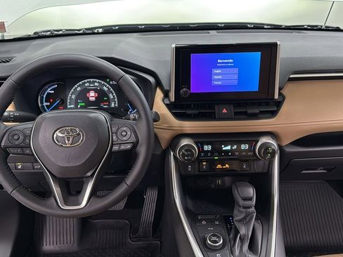 Certified 2025 Toyota RAV4 XLE w/ Convenience Package image 9
