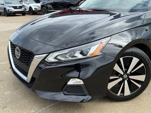 Used 2022 Nissan Altima 2.5 SV image 20