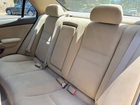 Used 2007 Honda Accord LX image 19