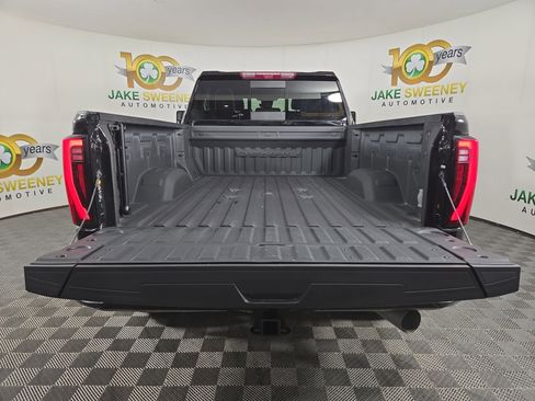 Used 2024 GMC Sierra 2500 Denali Ultimate image 35