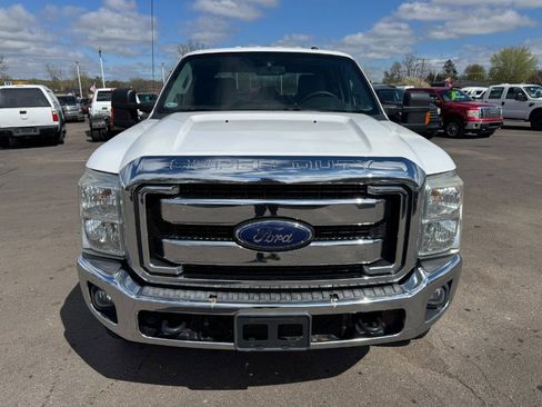 Used 2015 Ford F250 XLT w/ Camper Package AWD/4WD image 8