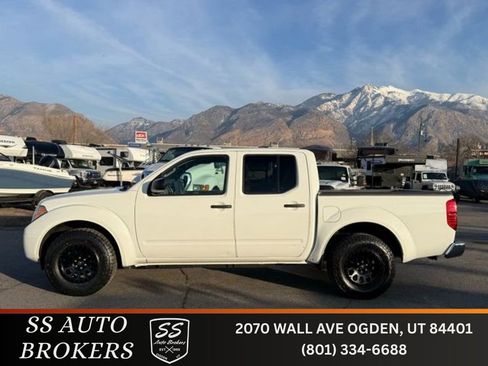 Used 2017 Nissan Frontier SV w/ SV Value Truck Package image 1