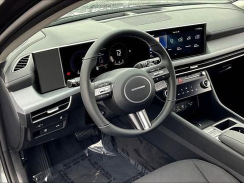New 2026 Hyundai Sonata SEL FWD image 9