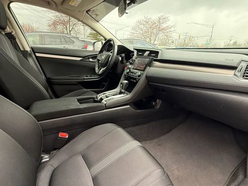 Used 2020 Honda Civic EX image 12