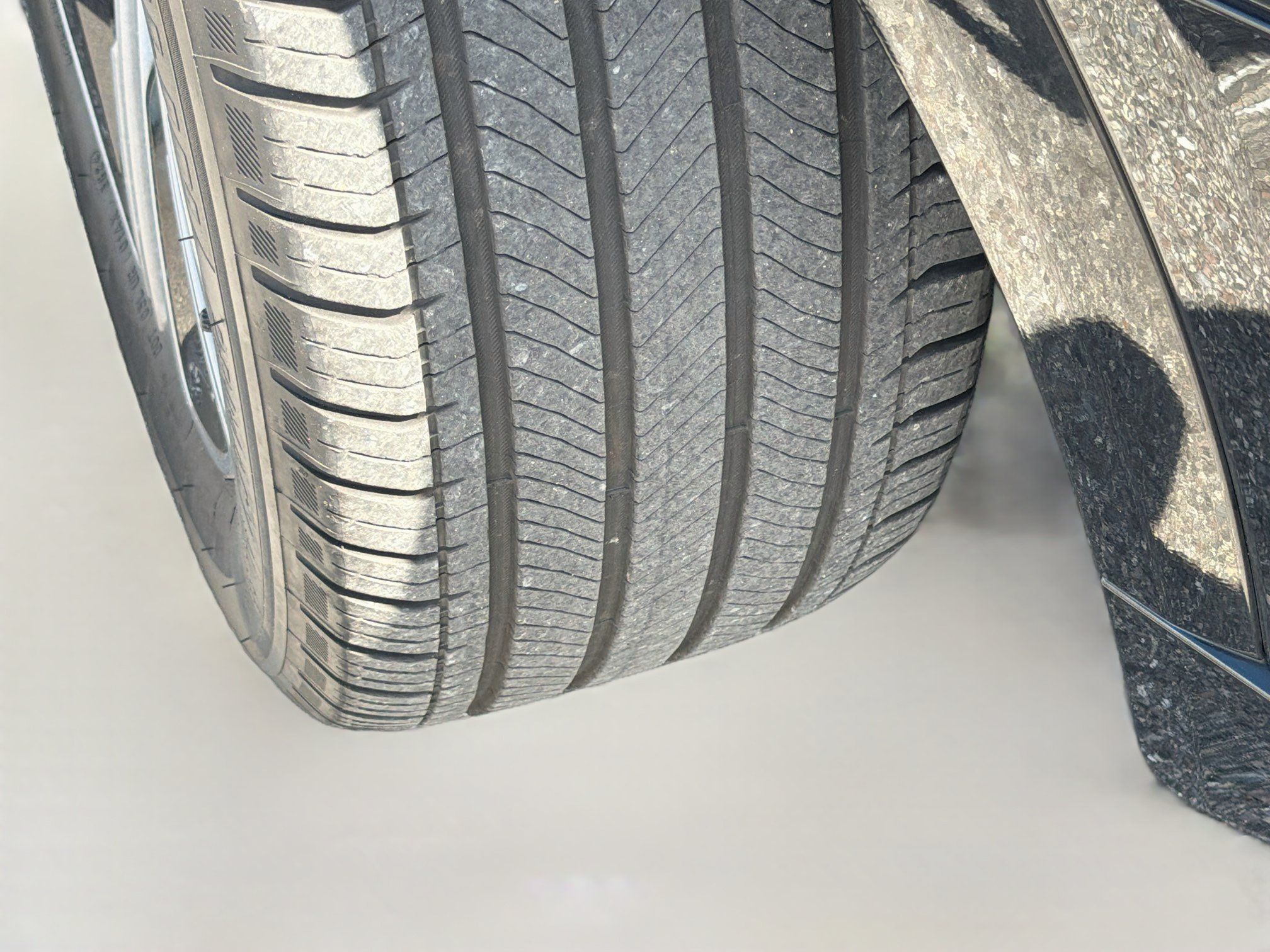 Used 2025 Cadillac Lyriq Luxury RWD image 42