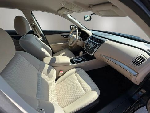Used 2016 Nissan Altima 2.5 S w/ Power Driver Seat Package FWD image 25