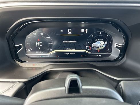 Used 2024 GMC Yukon Denali Ultimate image 11