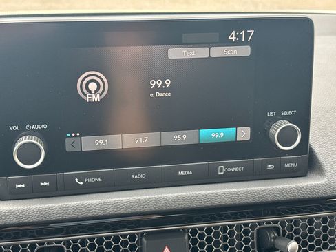 Used 2023 Honda Civic Sport image 18