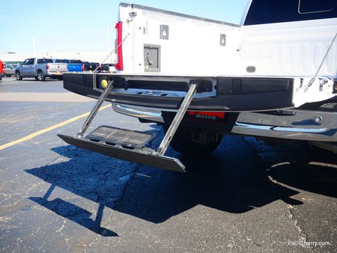 Used 2021 Ford F150 Lariat w/ Equipment Group 502A High image 22