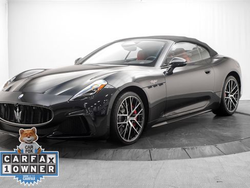 Used 2024 Maserati GranCabrio Trofeo AWD/4WD image 15
