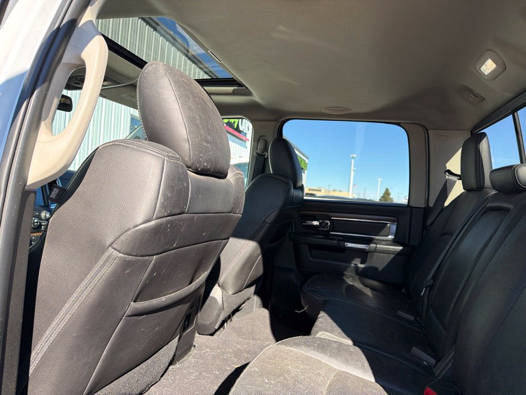 Used 2015 RAM 1500 Laramie w/ Convenience Group AWD/4WD image 27